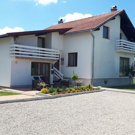 Snow Queen Rakovica Exterior foto